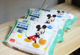 ウェットティッシュ