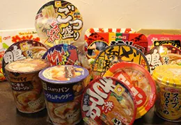 カップ麺・軽食